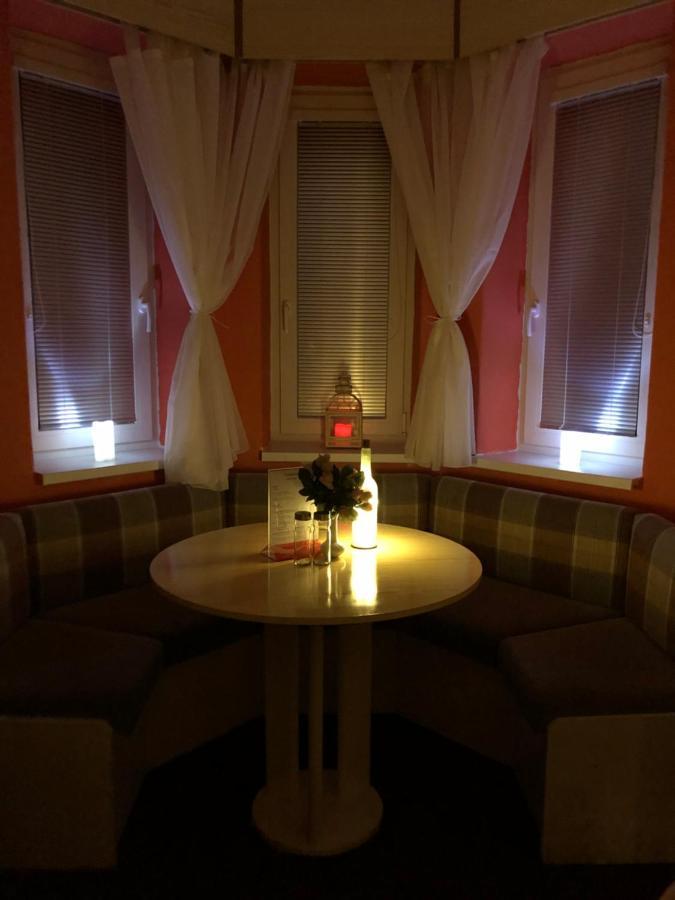 Restaurace A Penzion Maja Benecko Eksteriør billede
